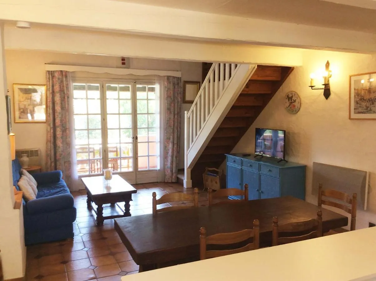 Apartamento 89 Le Grand Pin Sainte-Maxime Francia