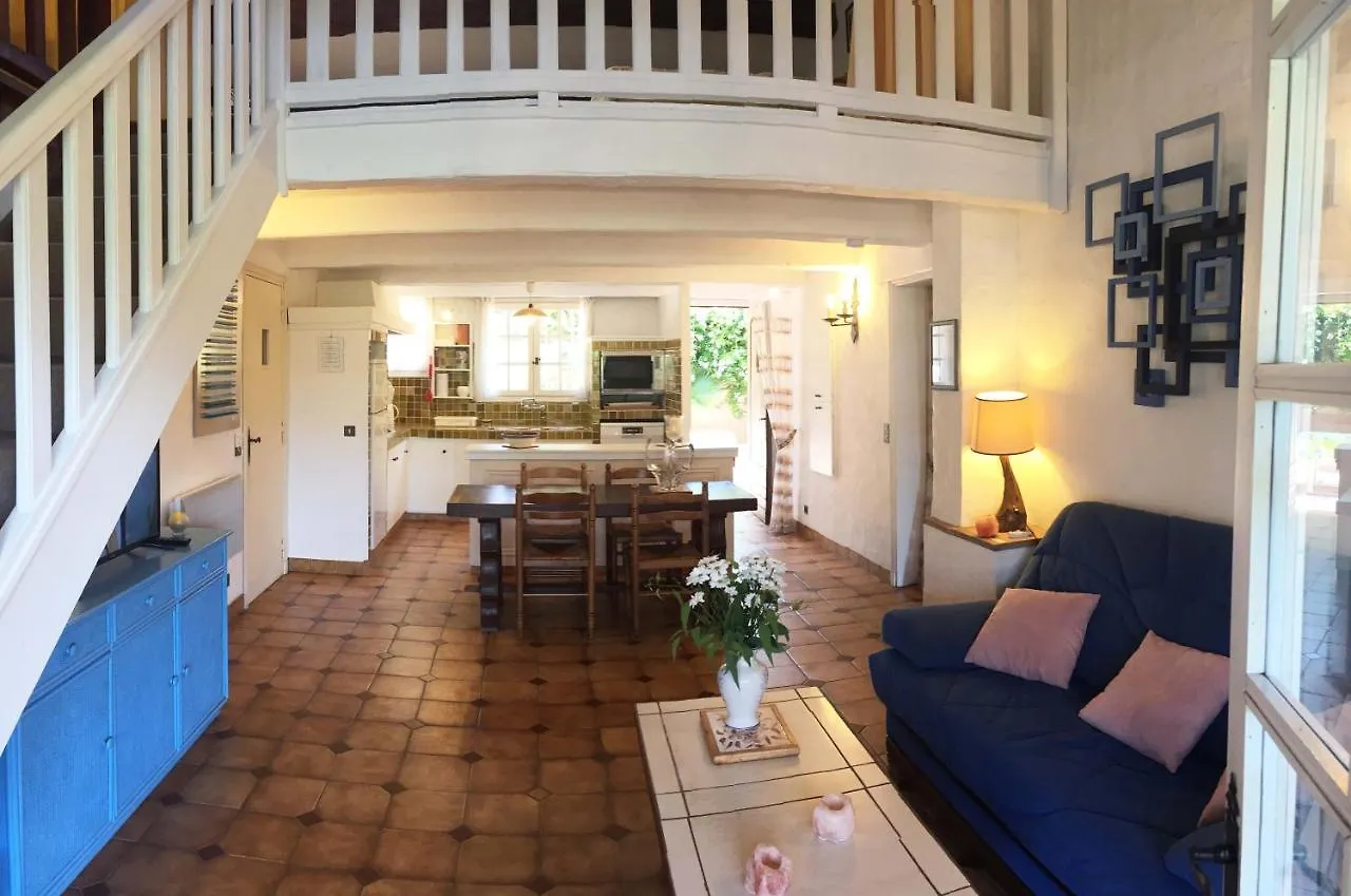 Apartamento 89 Le Grand Pin Sainte-Maxime Francia